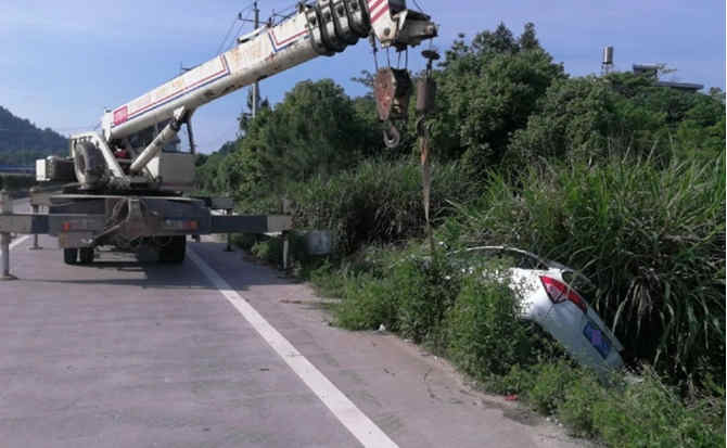 三原重载吊车救援 三原重载吊车救援